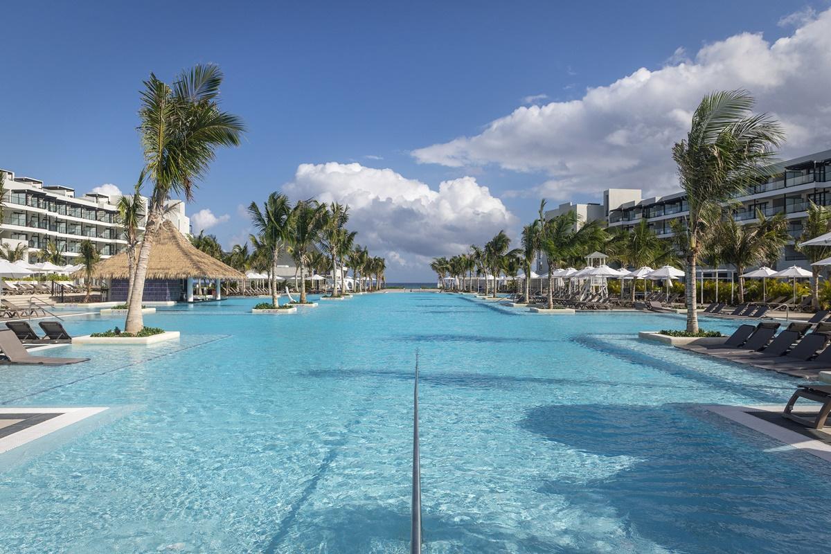 Ocean Eden Bay (Adults Only) Hotel Spring Rises Bagian luar foto The Grand at Moon Palace