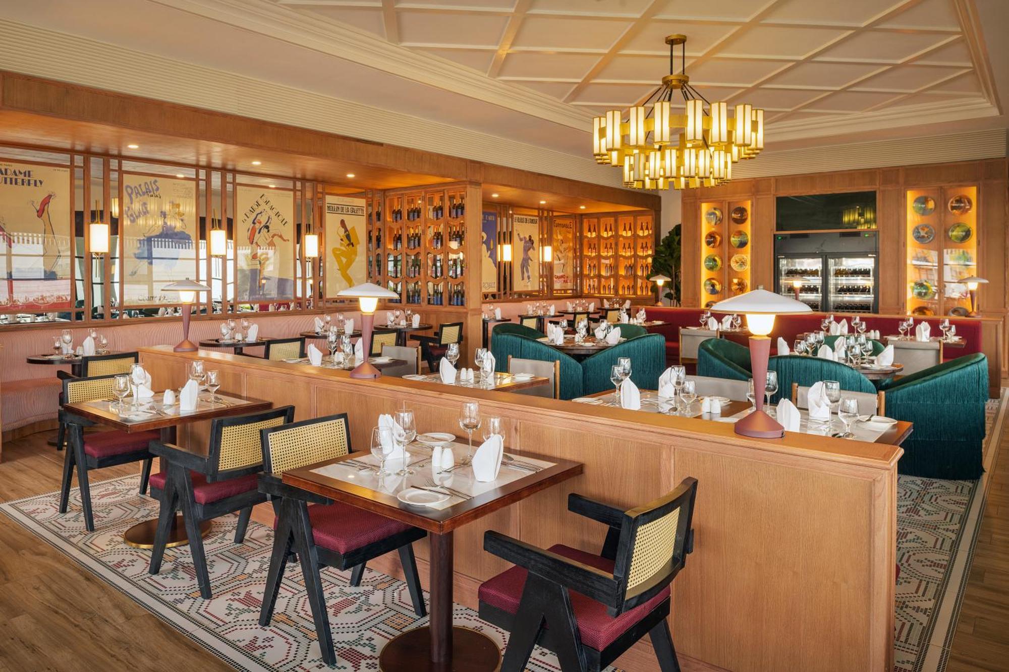 Ocean Eden Bay (Adults Only) Hotel Spring Rises Bagian luar foto The restaurant